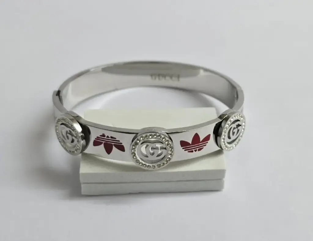 Luxury Silver-Plated Gucci-Inspired Bracelet – Anti-Tarnish with Crystal Detailing