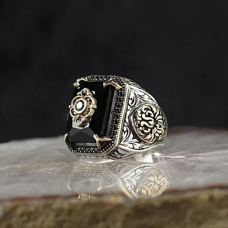Regal Onyx Crest Men’s Ring
