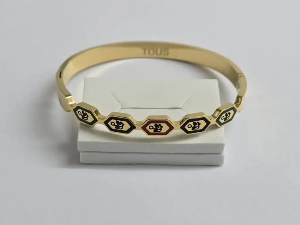 TOUS Hexagon Enamel Bracelet – 18K Gold Plated (Anti-Tarnish)